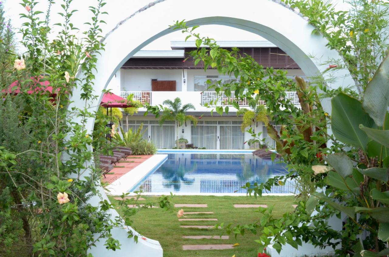 Bella Napoli & Resto Panglao