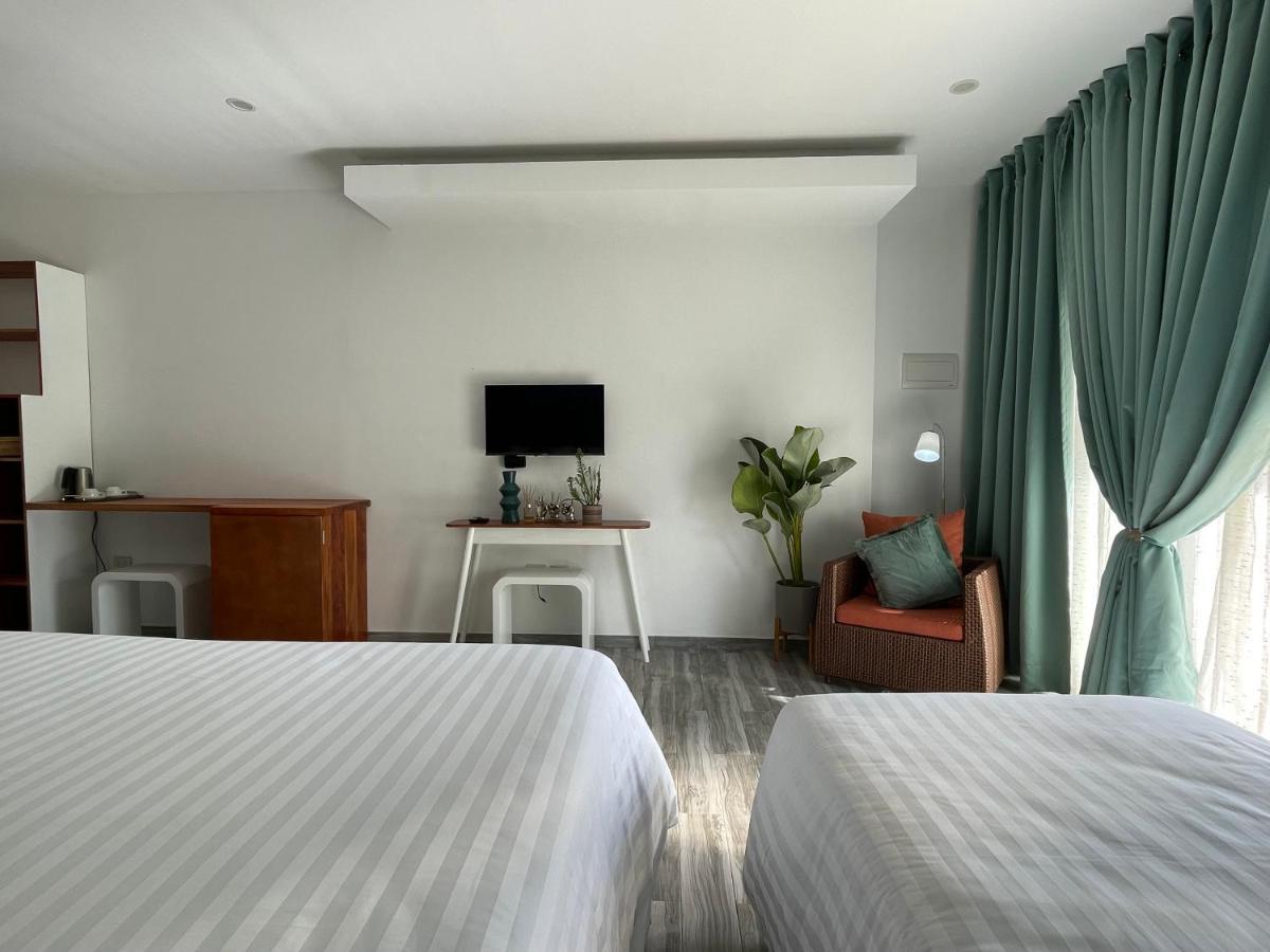 Hotel Bella Napoli & Resto 3*