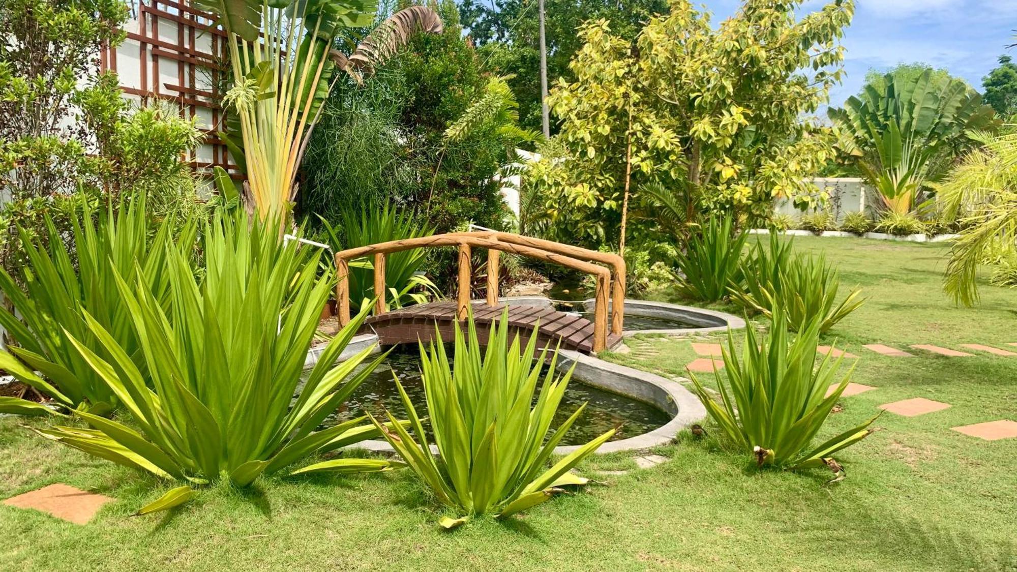 Bella Napoli & Resto 3* Panglao